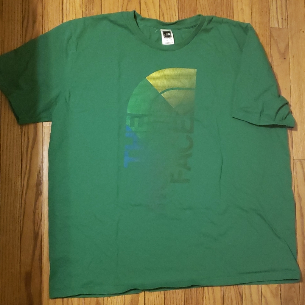 Green Northface T-Shirt